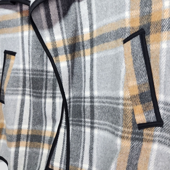 Plaid Open Front Vest Women's Large - Picture 9 of 16